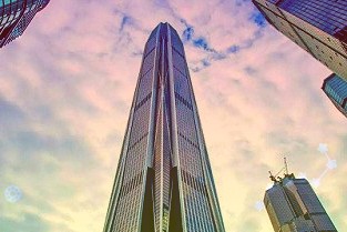 顺丰同城将发行近1.312亿股H股，最高发行价为每股17.96港元