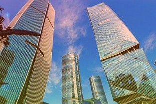 2021年前11月社会消费品零售总额399554亿元，同比增长13.7%